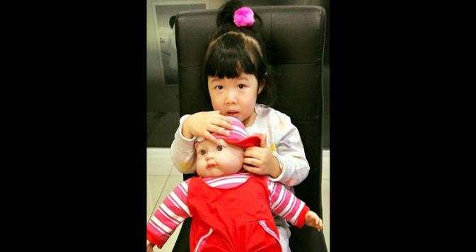 Cute baby vist