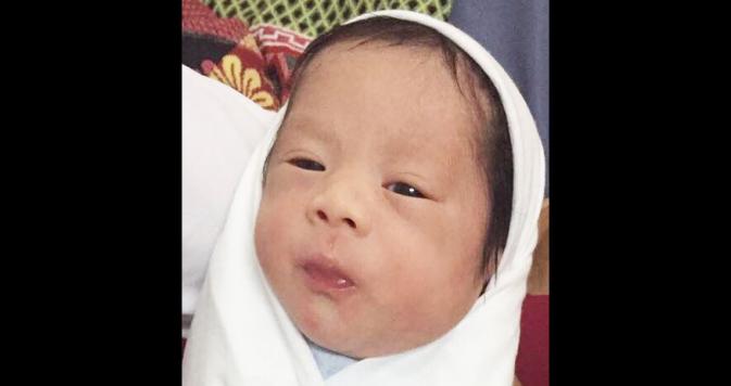 B Khayay Hlaing,twins girl,17.9.2017