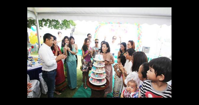 200 Babies Party