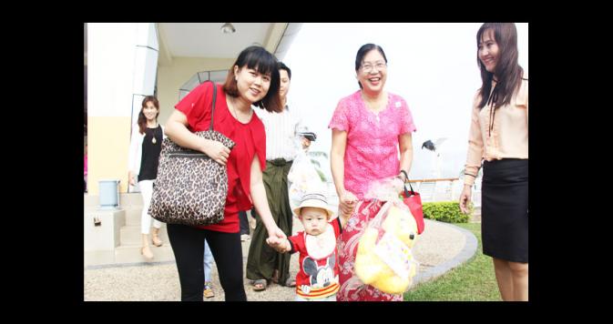 200 Babies Party