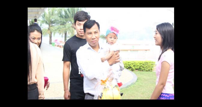 200 Babies Party